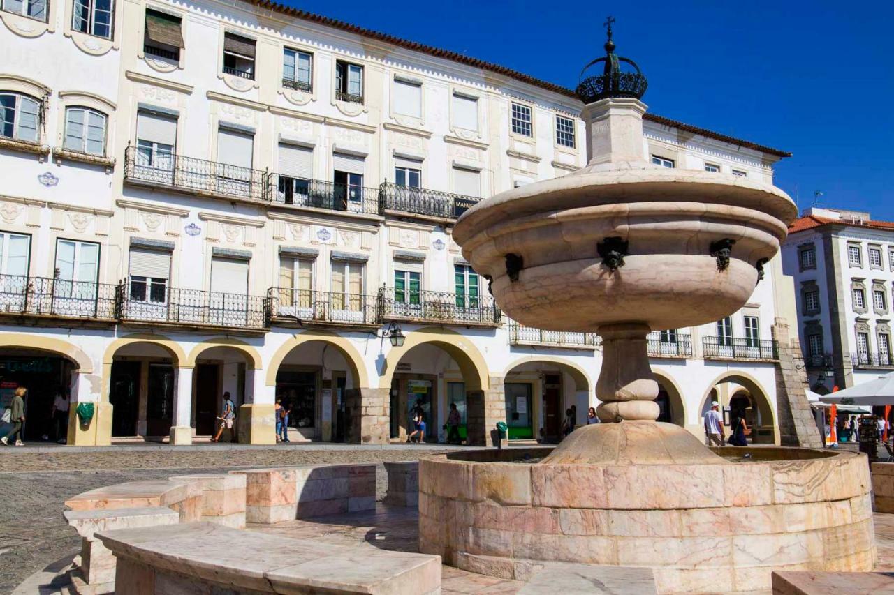 Ebora Home - Garage Free - Centro Historico Evora Luaran gambar